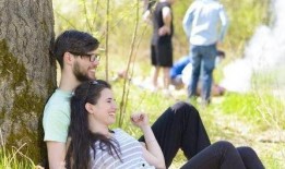 不忠02在线观看,在线观看背后的情感纠葛与道德抉择